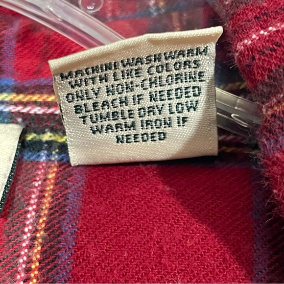 L.L. Bean Classic Plaid Flannel‎ - Picture 4 of 5